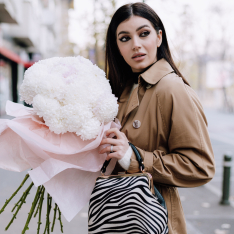 GEANTA ZEVO DAMA NEAGRA PIELE NATURALA BLANA PONEI PRINT ZEBRA MAYA